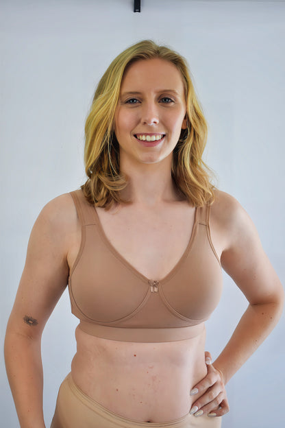 Active Bra: Sports Non-Padded Non-Wired Bra